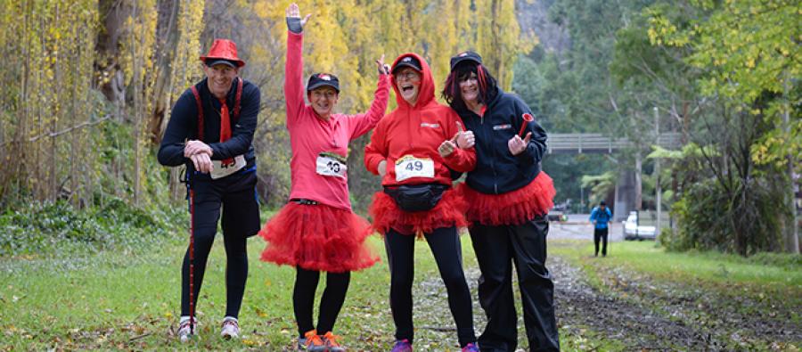 Oxfam Trailwalker, Melbourne, 2014. Photo credit: Michael Myers/ OxfamAUS Melbourne, Oxfam Trailwalker, 2014. Photo credit: Michael Myers/ OxfamAUS