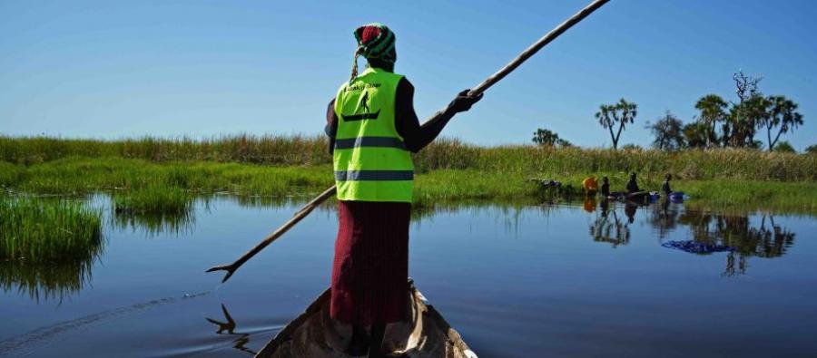 “When the crisis happened, I was fortunate to have the canoe because we were able to leave Nyal and move safely to the islands. Many people were not so fortunate, so I helped where I could.” Martha Nyabany, canoe operator. Photo: Stella Madete/Oxfam “When the crisis happened, I was fortunate to have the canoe because we were able to leave Nyal and move safely to the islands. Many people were not so fortunate, so I helped where I could.” Martha Nyabany, canoe operator. Photo: Stella Madete/Oxfam